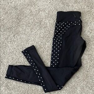Super Rare! Black Polka Dot Leggings never worn with tags lululemon size 4.